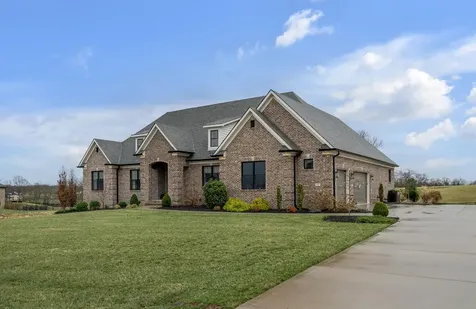 157 Doe Valley Nicholasville KY 40356