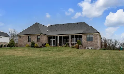 157 Doe Valley Nicholasville KY 40356