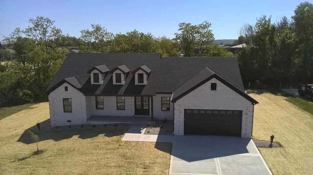 168 Central Park Avenue Berea KY 40403