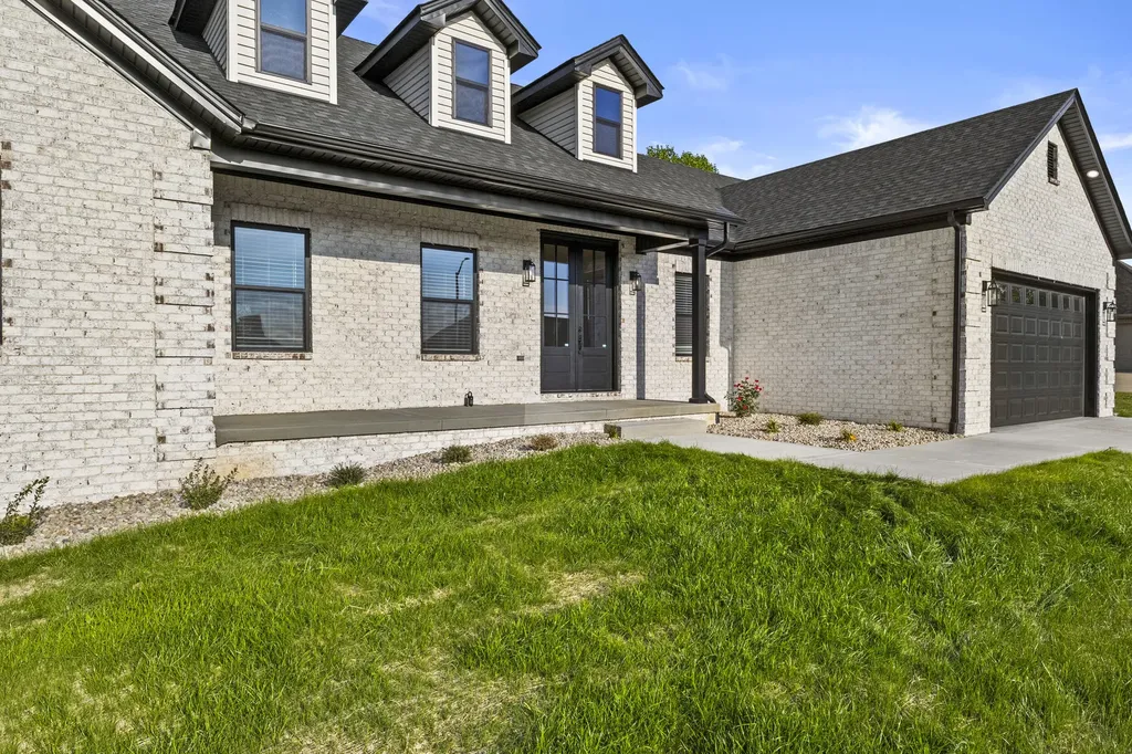 168 Central Park Avenue Berea KY 40403