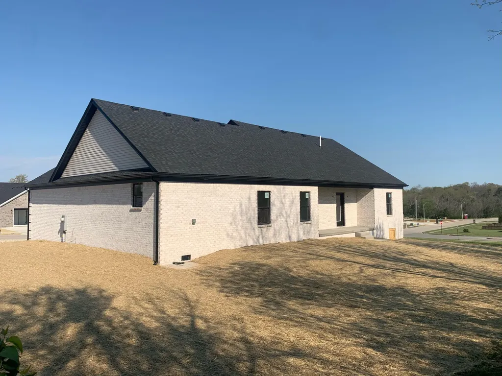 168 Central Park Avenue Berea KY 40403