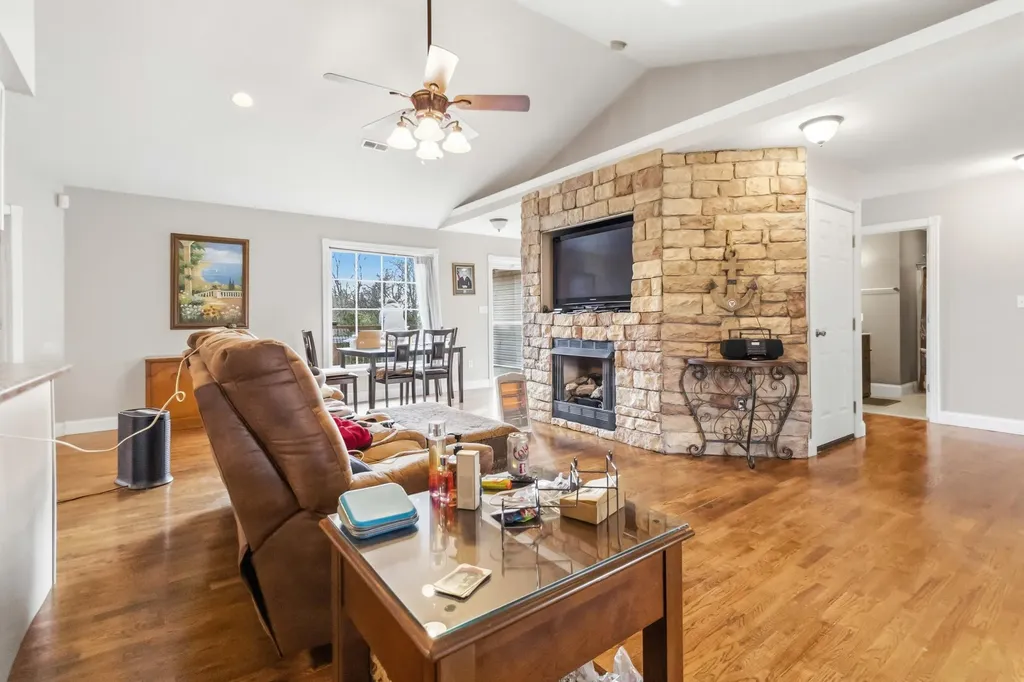 536 Ridge Hill Trail Somerset KY 42503