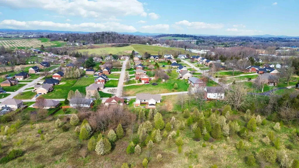 536 Ridge Hill Trail Somerset KY 42503