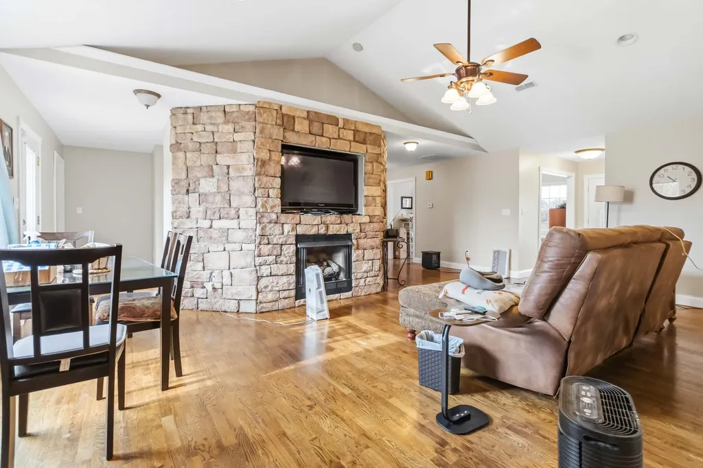 536 Ridge Hill Trail Somerset KY 42503