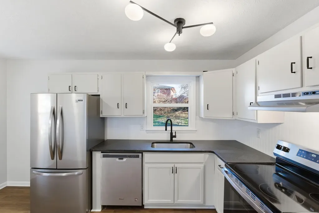 401 Hedgewood Drive Lexington KY 40509