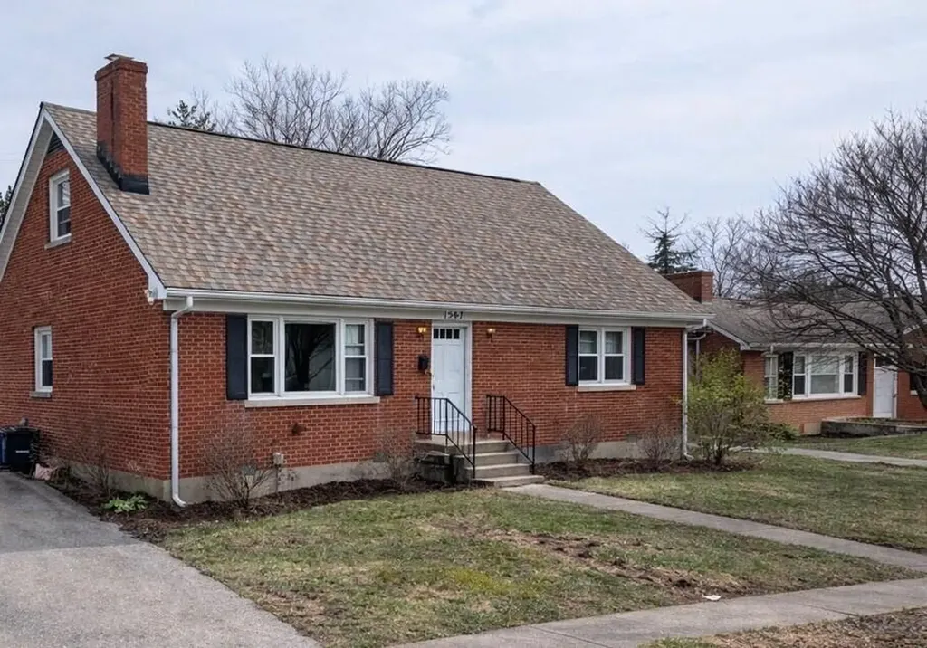 1507 Roanoke Road Lexington KY 40504