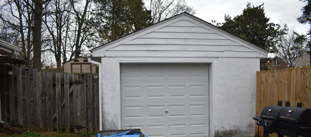 1507 Roanoke Road Lexington KY 40504