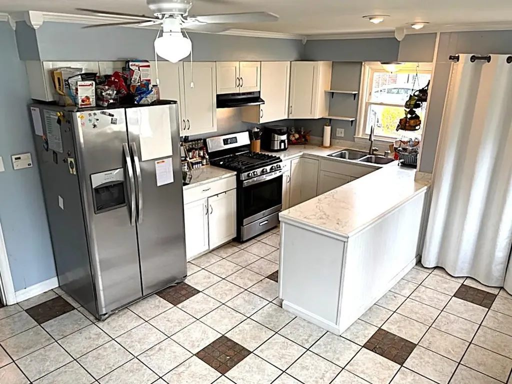 1507 Roanoke Road Lexington KY 40504