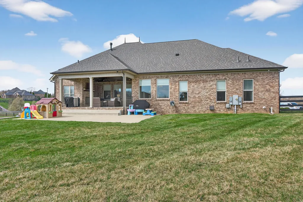 100 Blue Wing Pass Nicholasville KY 40356