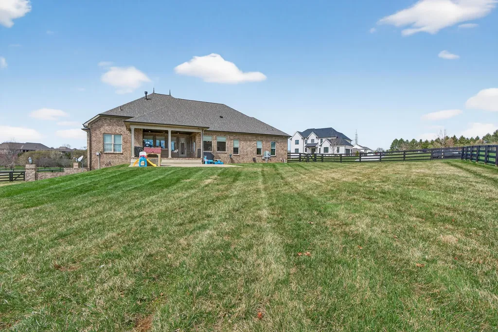 100 Blue Wing Pass Nicholasville KY 40356