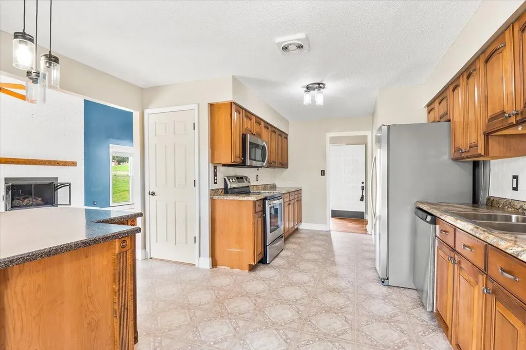 32 Meadow Brook Drive Corbin KY 40701