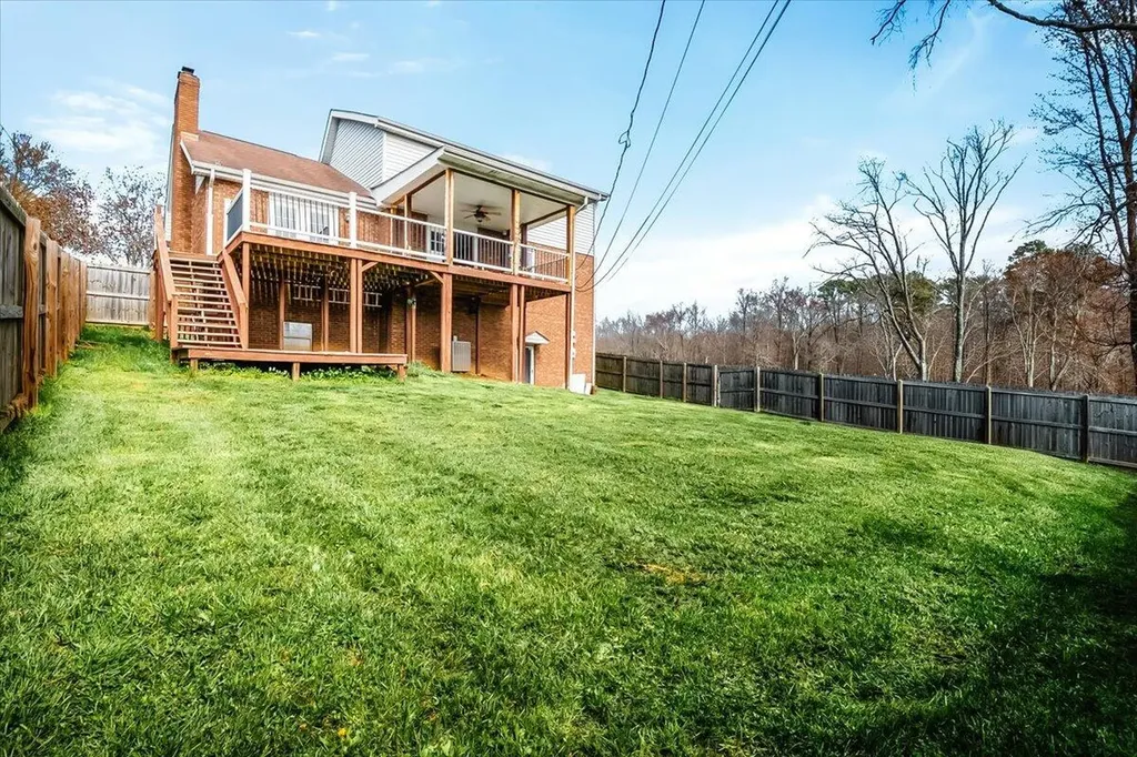 32 Meadow Brook Drive Corbin KY 40701