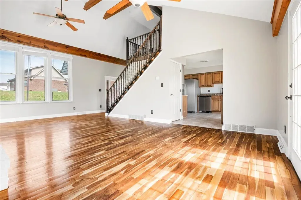 32 Meadow Brook Drive Corbin KY 40701