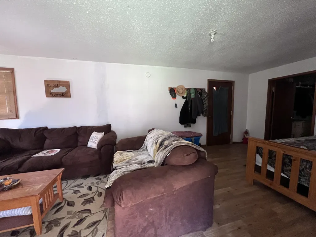 14 Clear Creek Road Pine Knot KY 42635