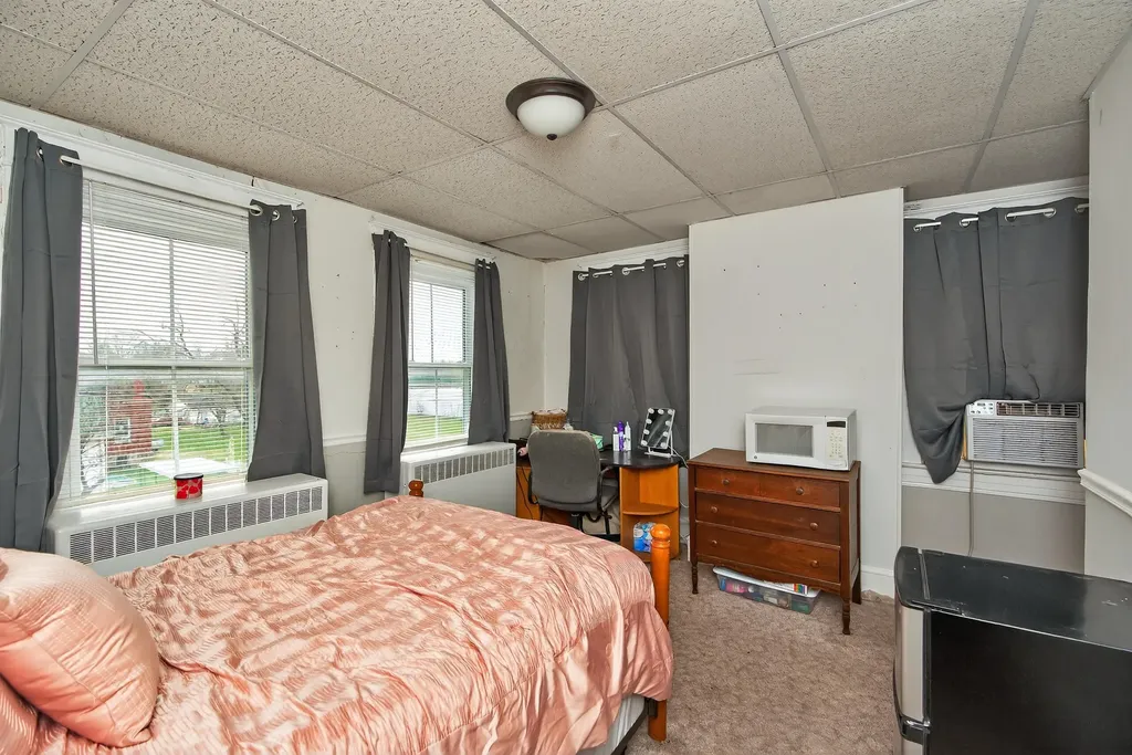 366 E Lexington Street Harrodsburg KY 40330