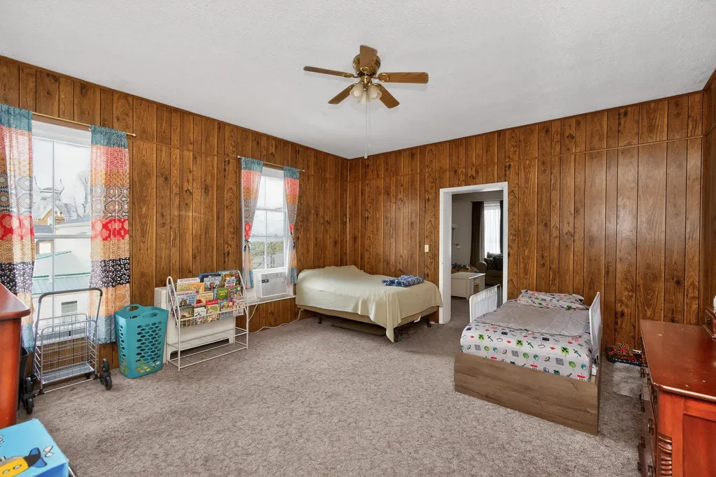 366 E Lexington Street Harrodsburg KY 40330