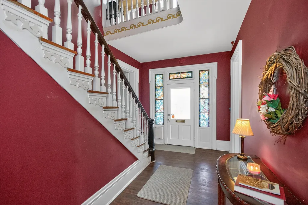 366 E Lexington Street Harrodsburg KY 40330