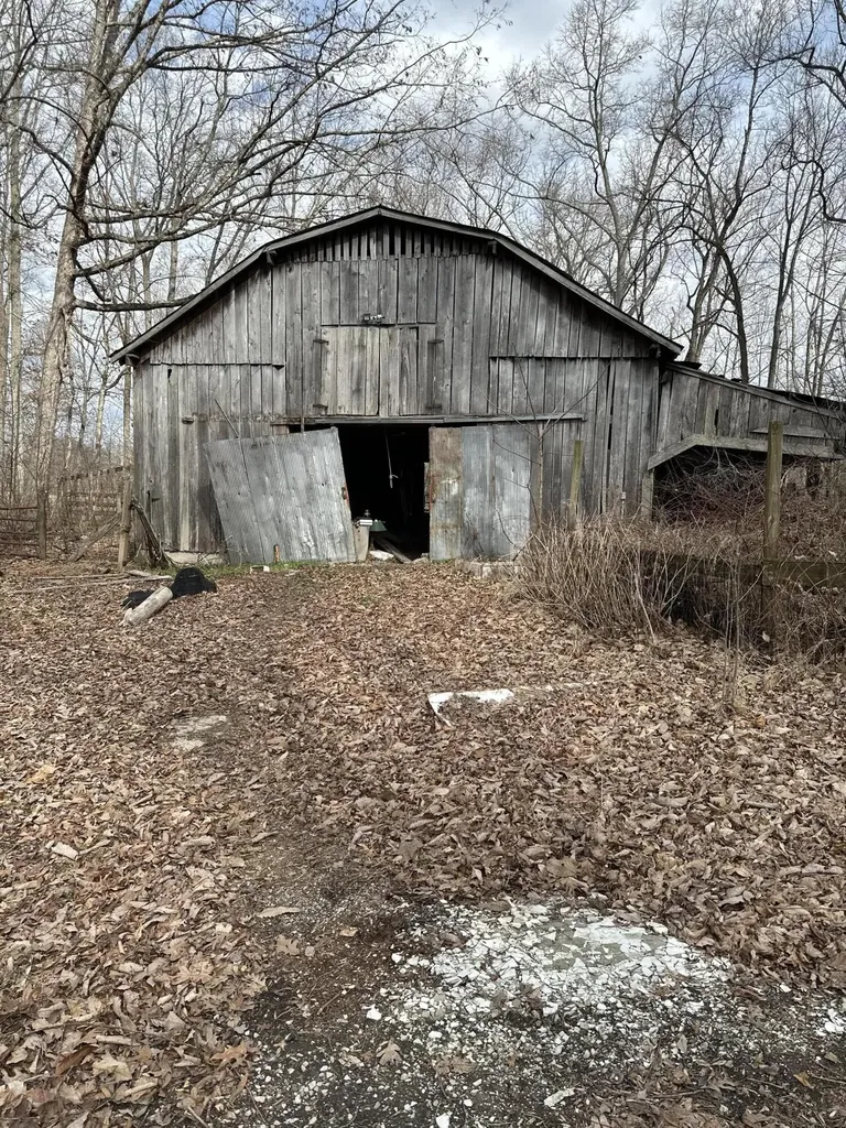 2205 Old Salem Road London KY 40741