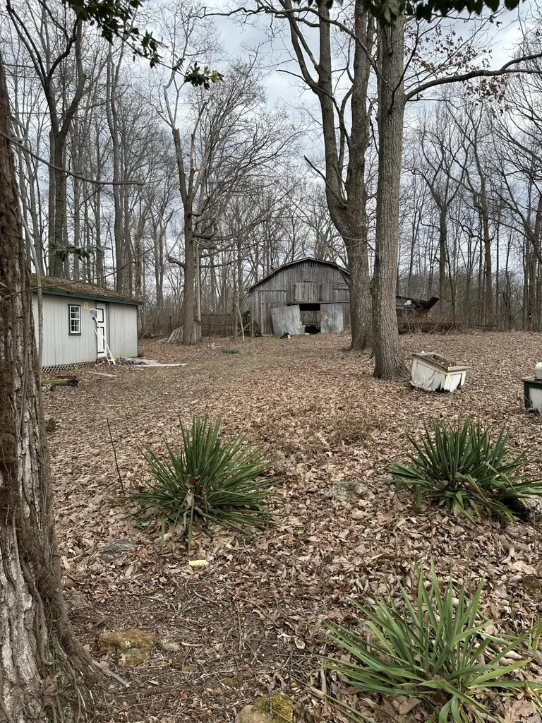 2205 Old Salem Road London KY 40741