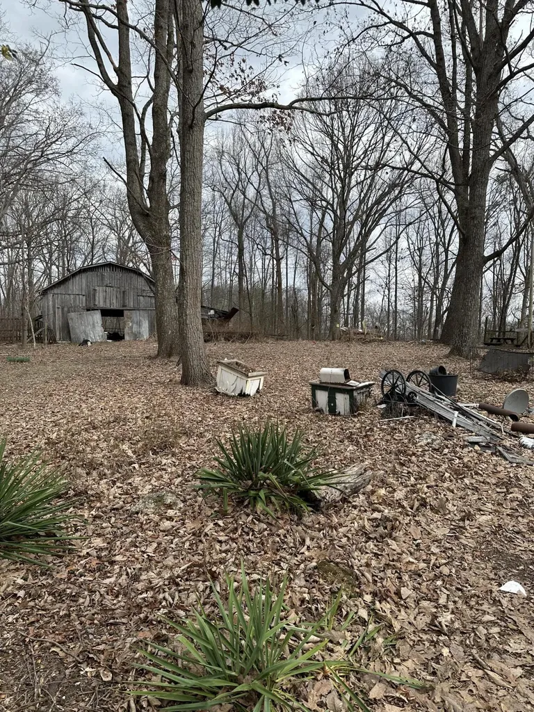 2205 Old Salem Road London KY 40741