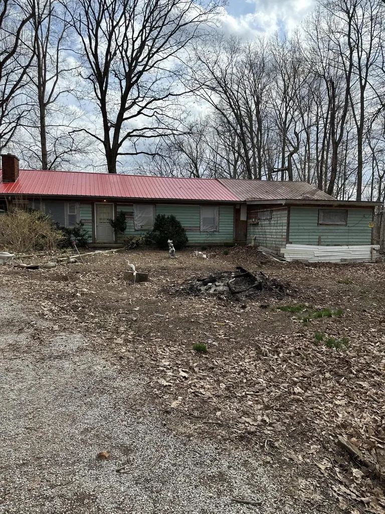 2205 Old Salem Road London KY 40741