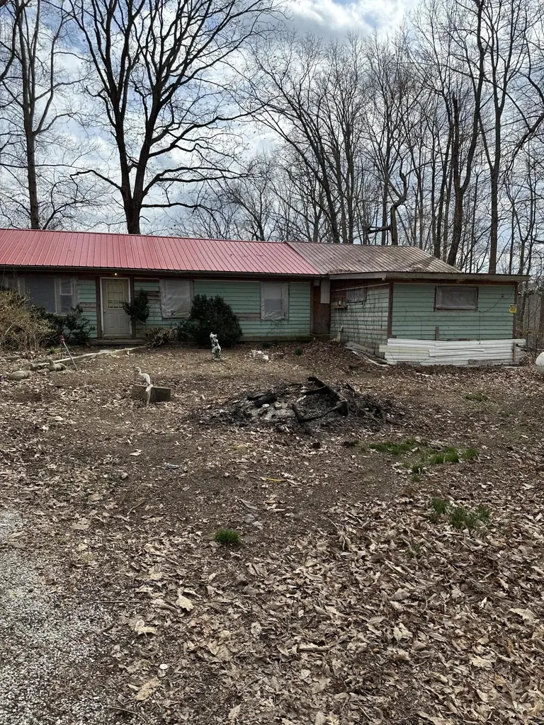 2205 Old Salem Road London KY 40741