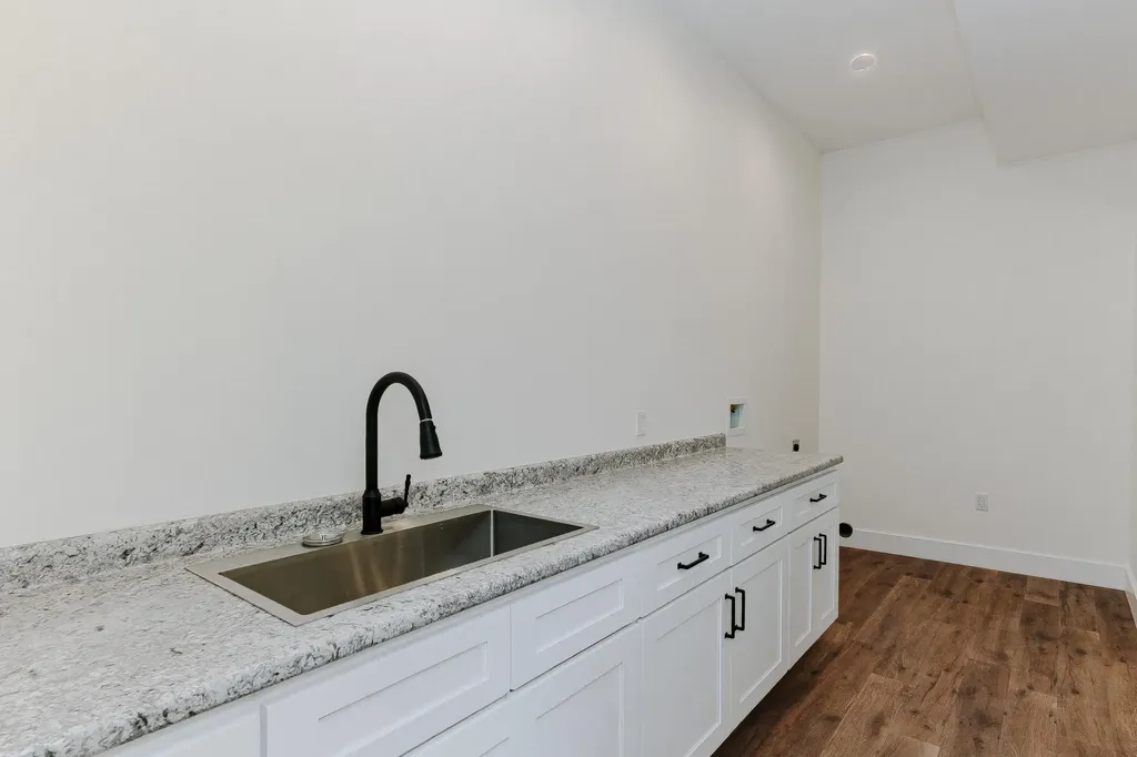 135 Reserves Drive Bronston KY 42518