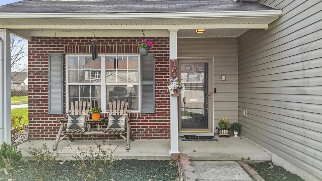 100 River Run Court Georgetown KY 40324