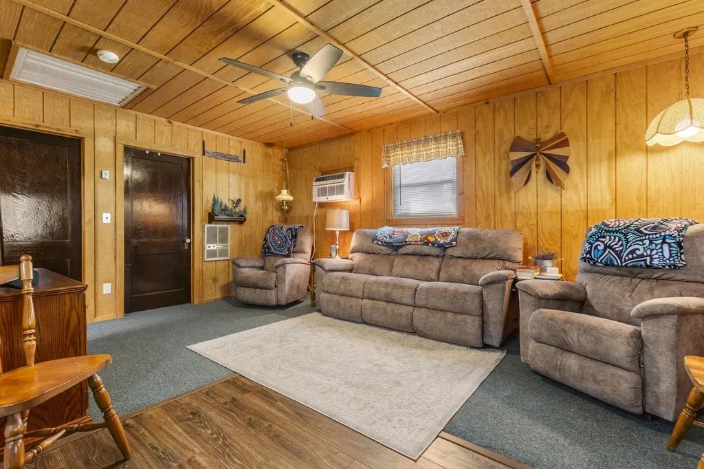 16 Dogwood Drive Wellington KY 40387