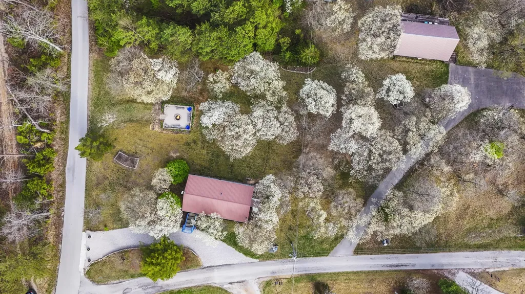 16 Dogwood Drive Wellington KY 40387