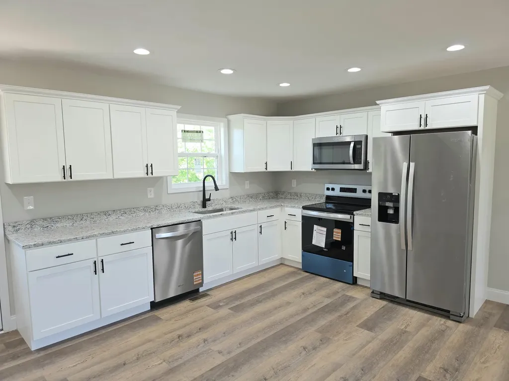 315 Hawk Creek Road London KY 40741
