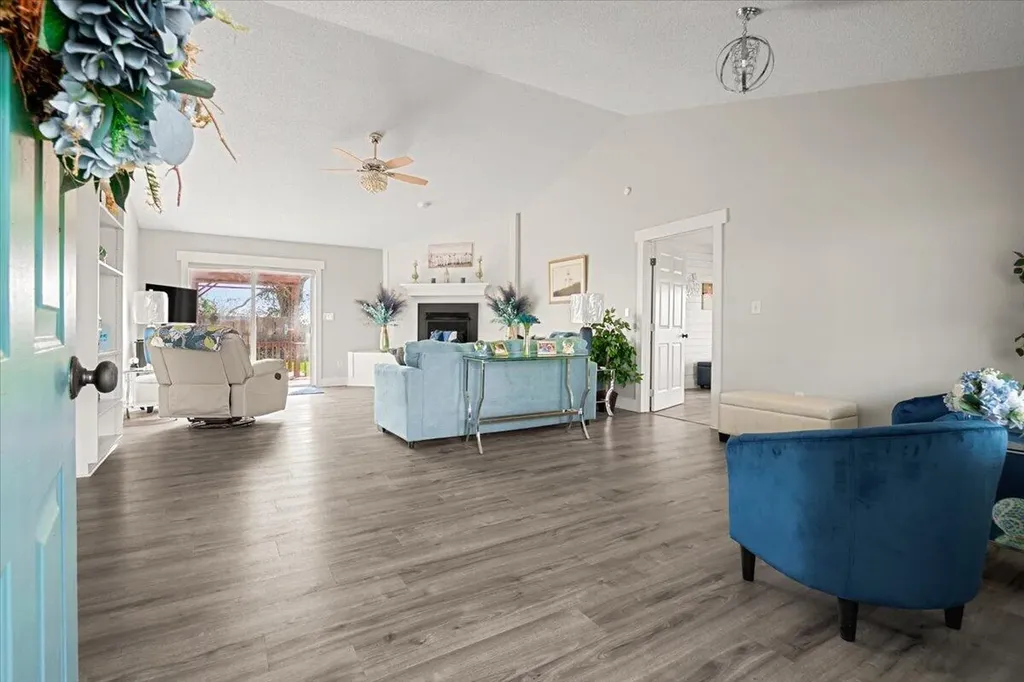2783 Old Whitley Road London KY 40744
