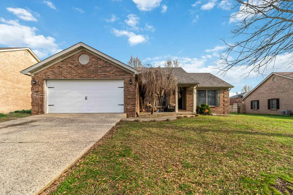 262 Vicksburg Drive Nicholasville KY 40356