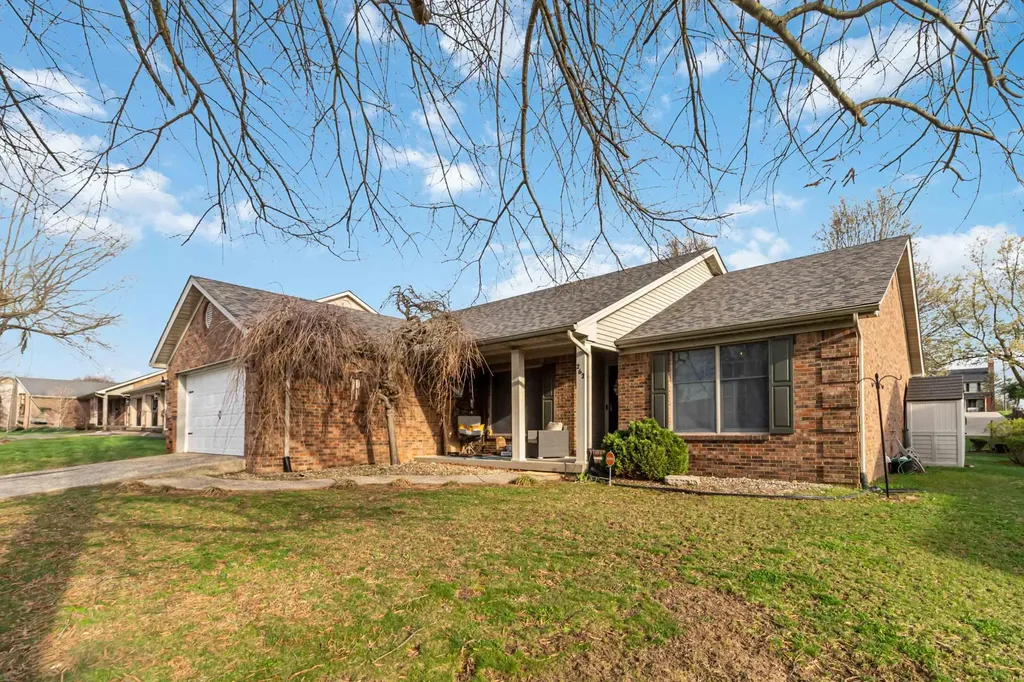 262 Vicksburg Drive Nicholasville KY 40356