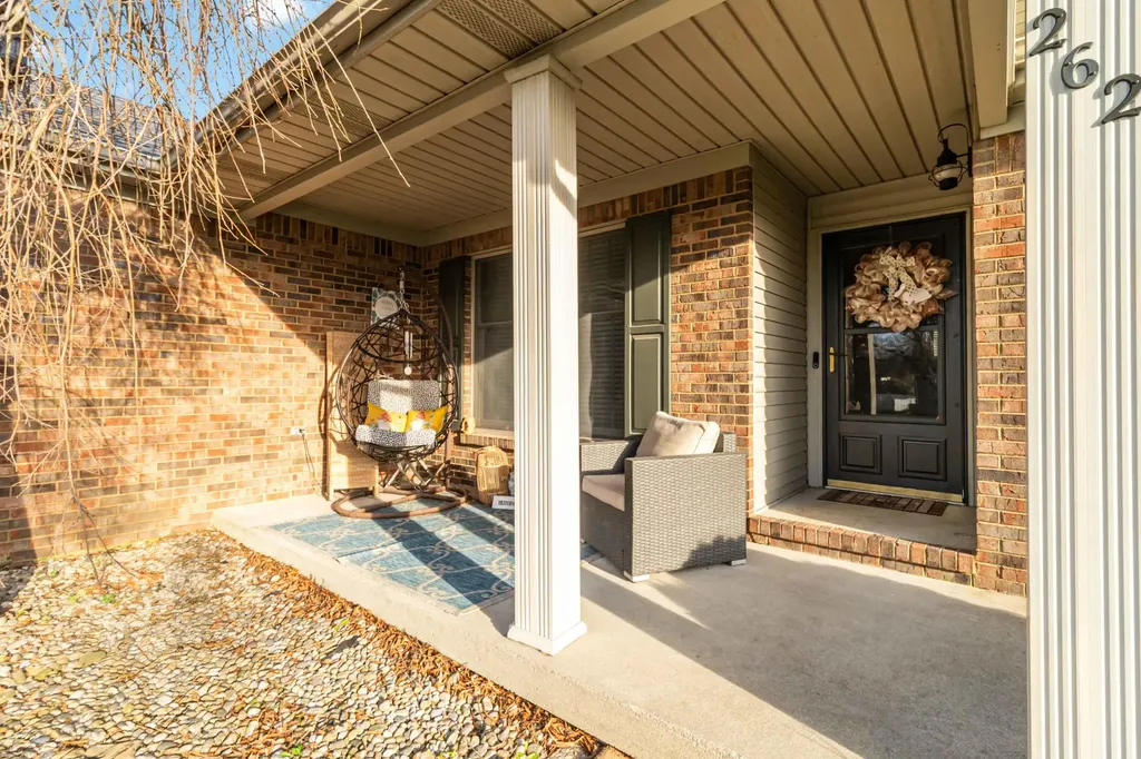 262 Vicksburg Drive Nicholasville KY 40356