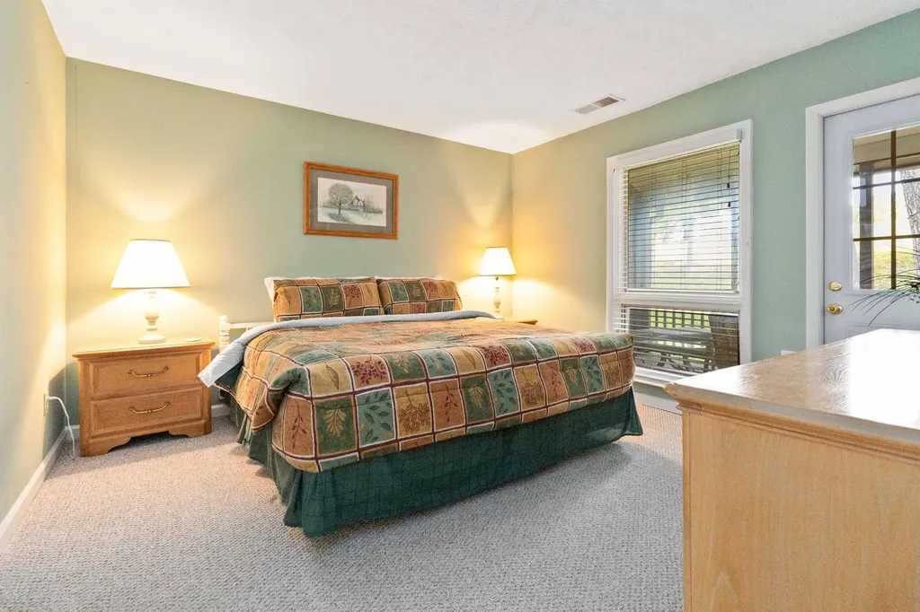 77-3 Woodson Bend Resort Bronston KY 42518
