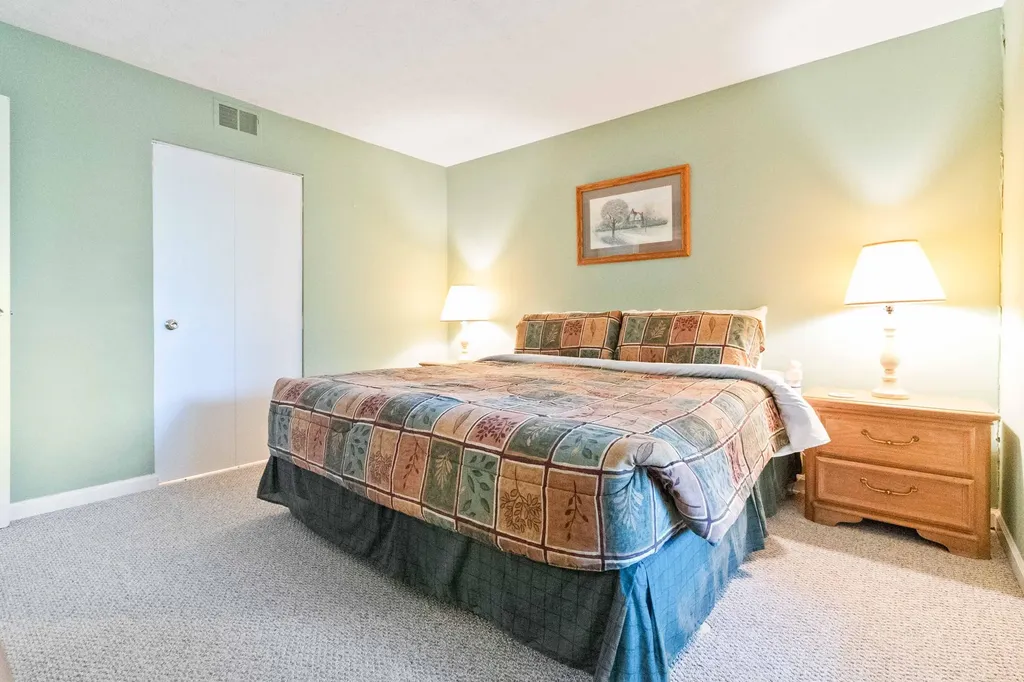 77-3 Woodson Bend Resort Bronston KY 42518