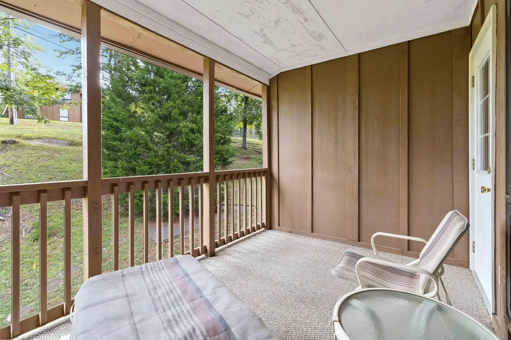 77-3 Woodson Bend Resort Bronston KY 42518