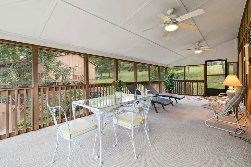77-3 Woodson Bend Resort Bronston KY 42518