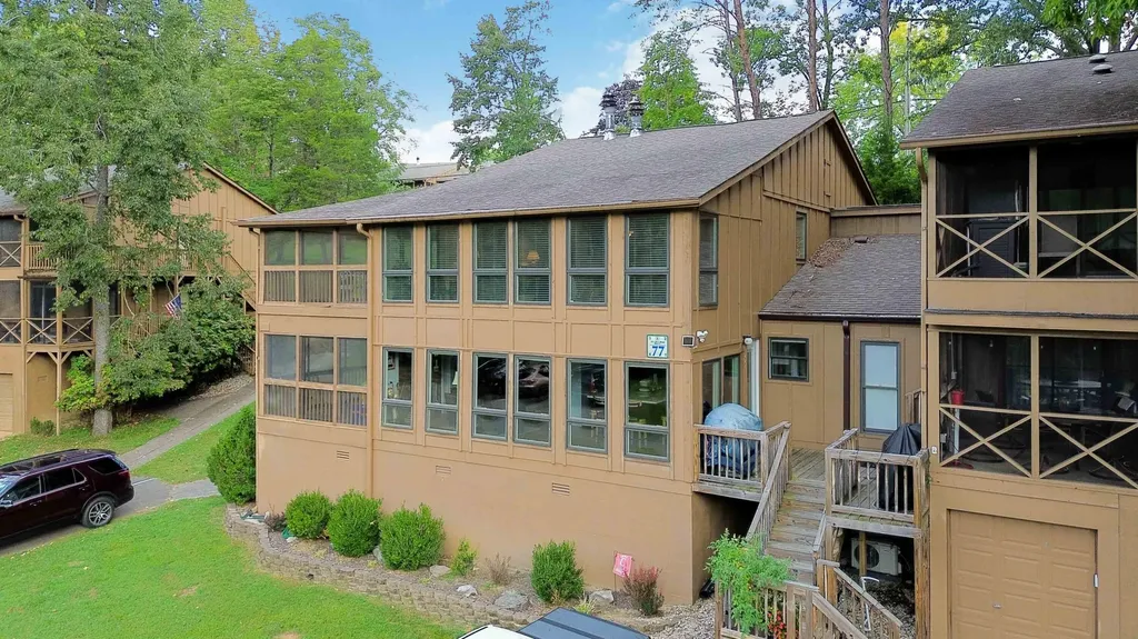 77-3 Woodson Bend Resort Bronston KY 42518