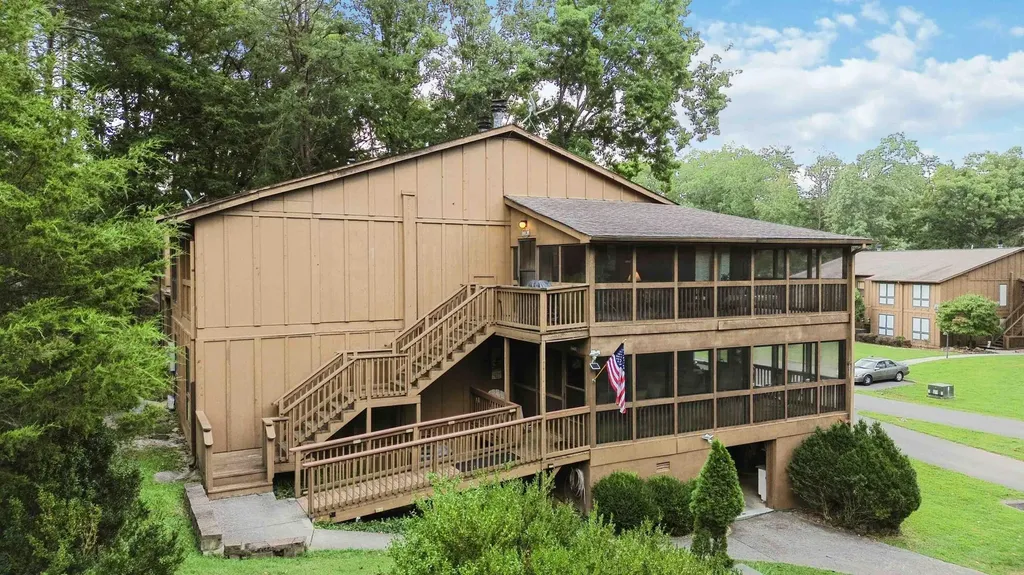 77-3 Woodson Bend Resort Bronston KY 42518