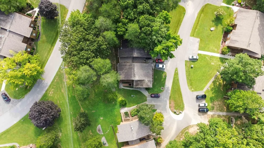 77-3 Woodson Bend Resort Bronston KY 42518