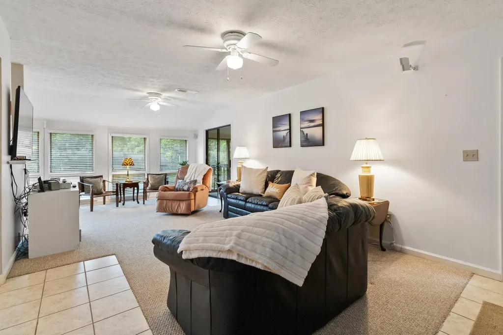 77-3 Woodson Bend Resort Bronston KY 42518
