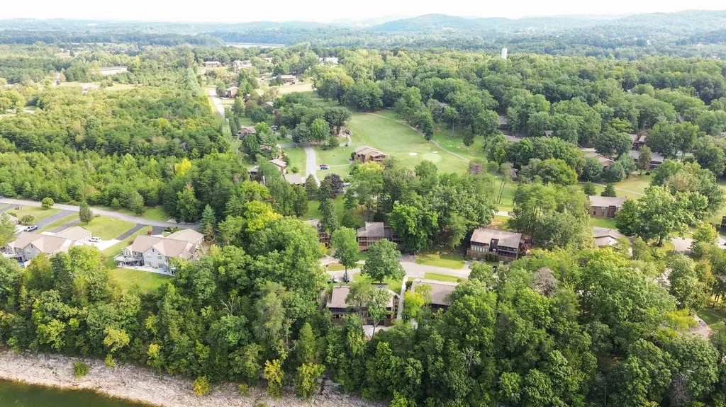 77-3 Woodson Bend Resort Bronston KY 42518
