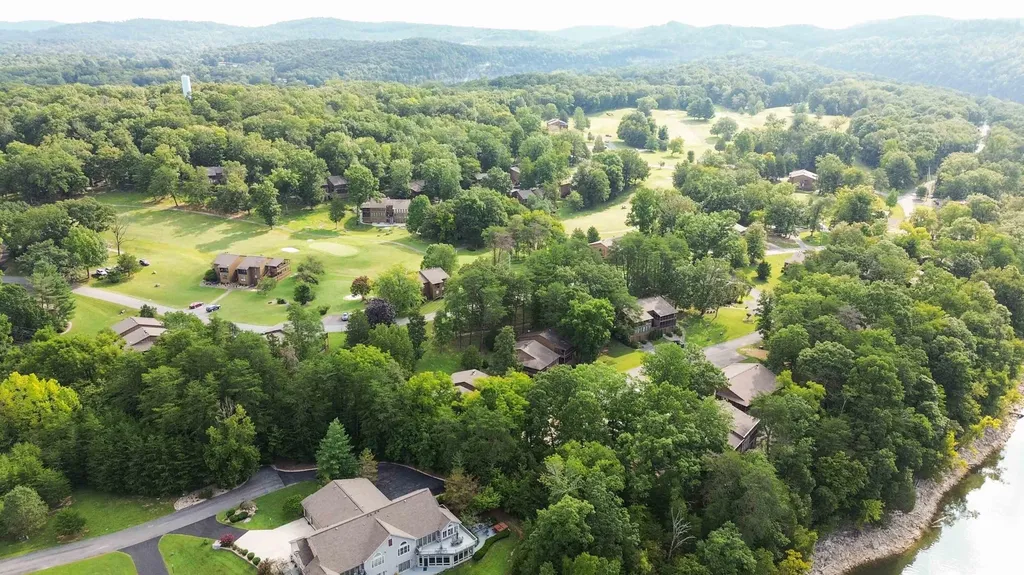 77-3 Woodson Bend Resort Bronston KY 42518