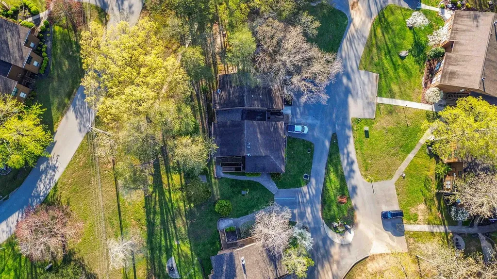 77-3 Woodson Bend Resort Bronston KY 42518