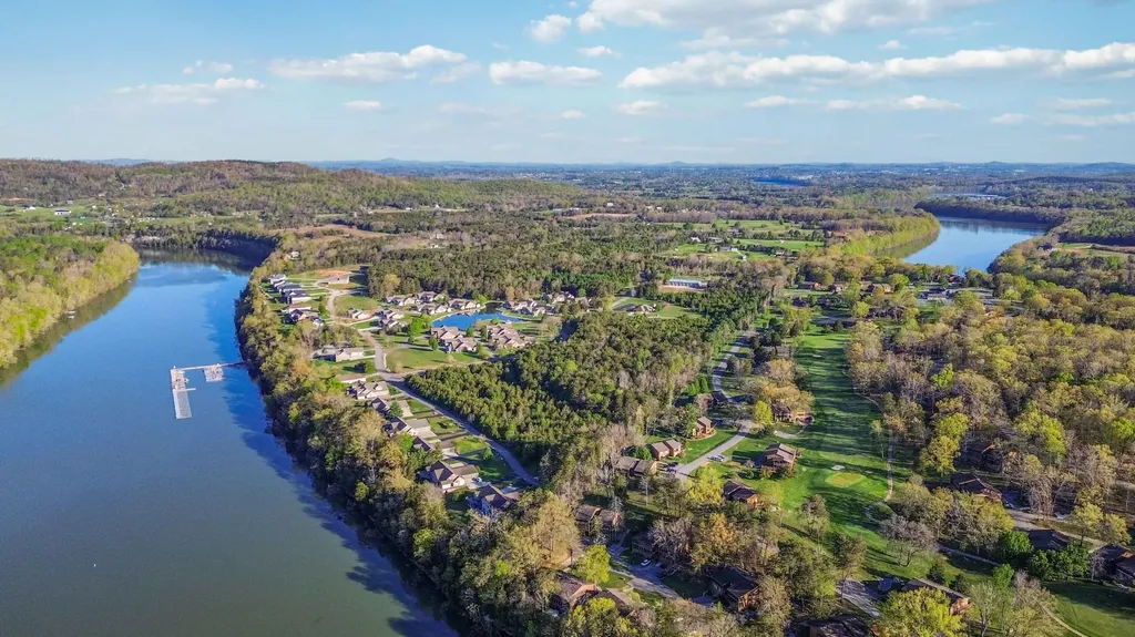 77-3 Woodson Bend Resort Bronston KY 42518