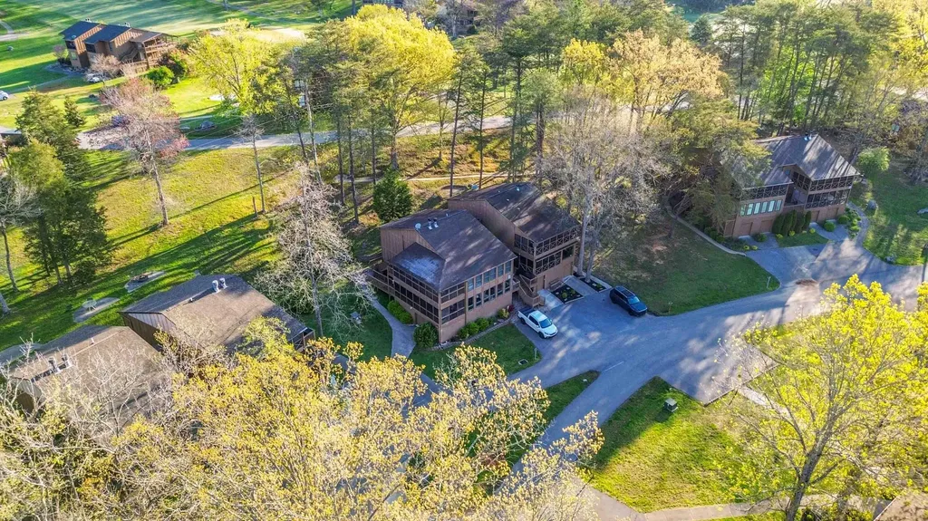 77-3 Woodson Bend Resort Bronston KY 42518