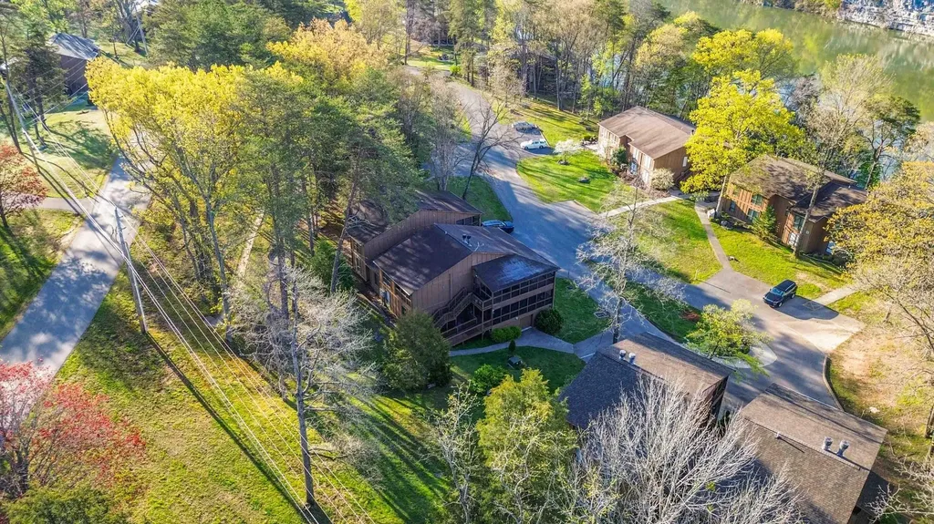 77-3 Woodson Bend Resort Bronston KY 42518