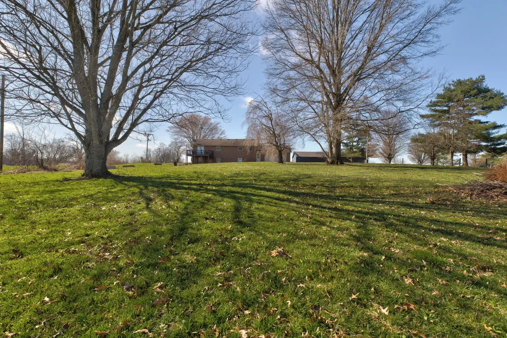 8720 Wades Mill Road Mt Sterling KY 40353